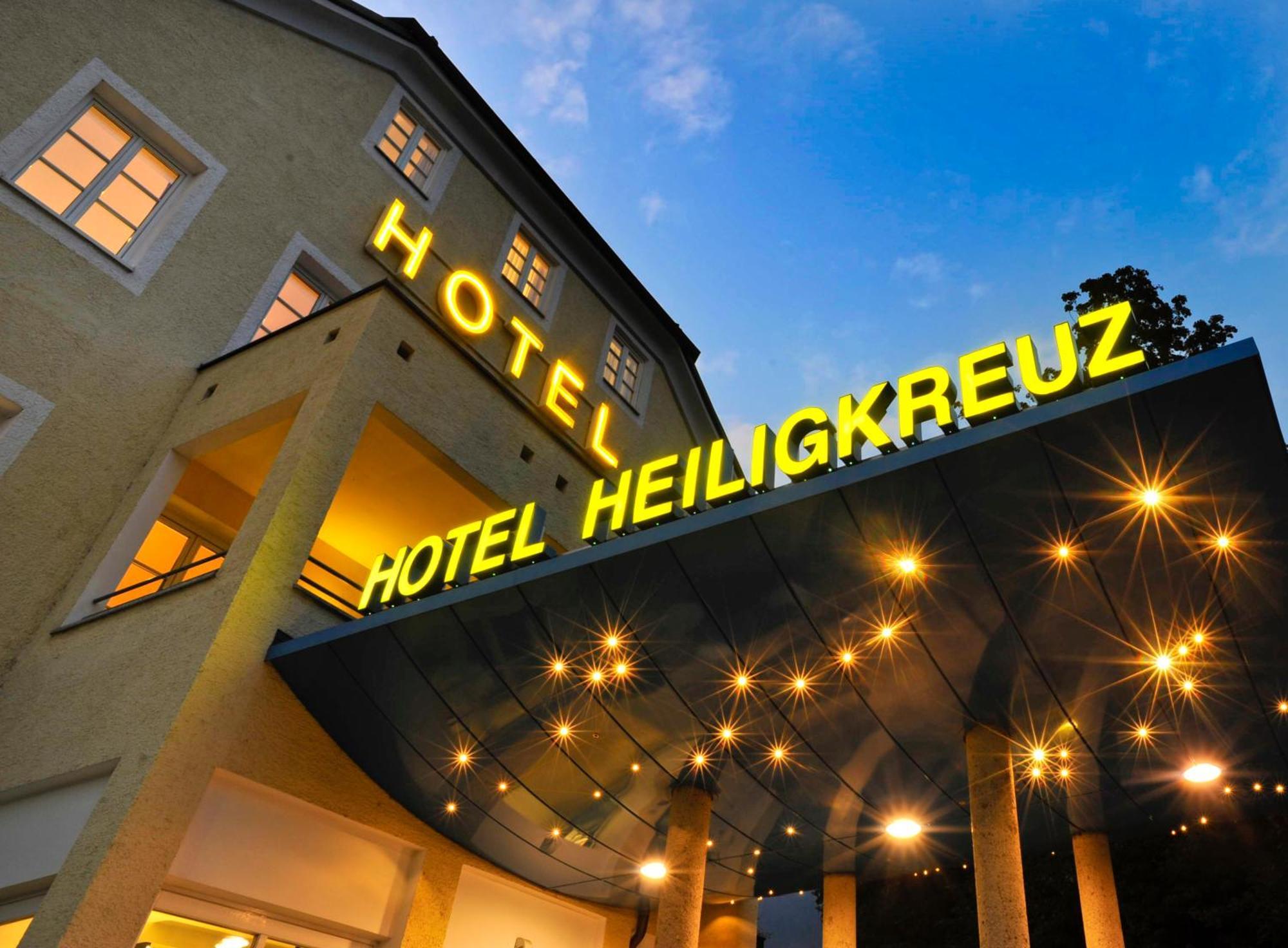 Austria Classic Hotel Heiligkreuz Hall in Tirol Exterior photo